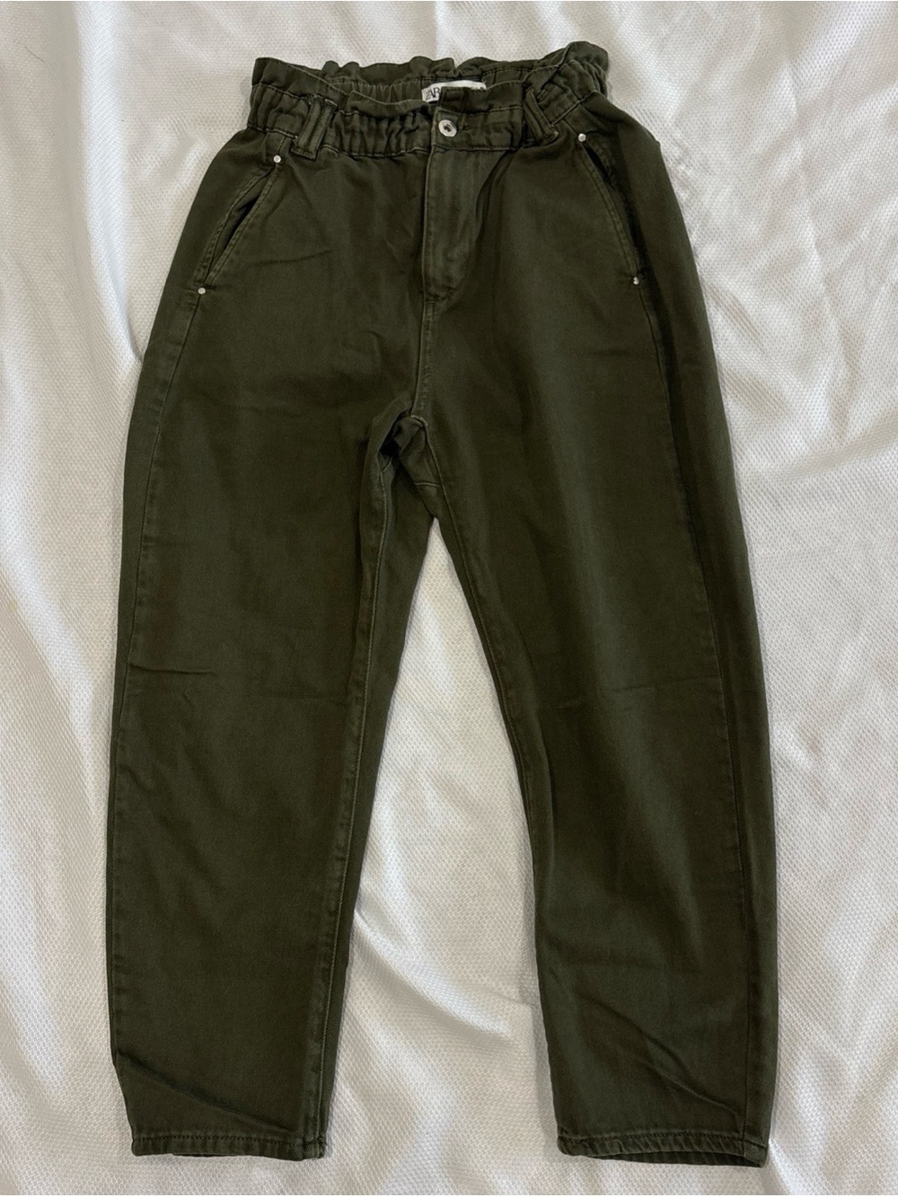 NWOT ZARA High Waisted Baggy Paperbag Denim Jeans in Dark Olive Green Size 6